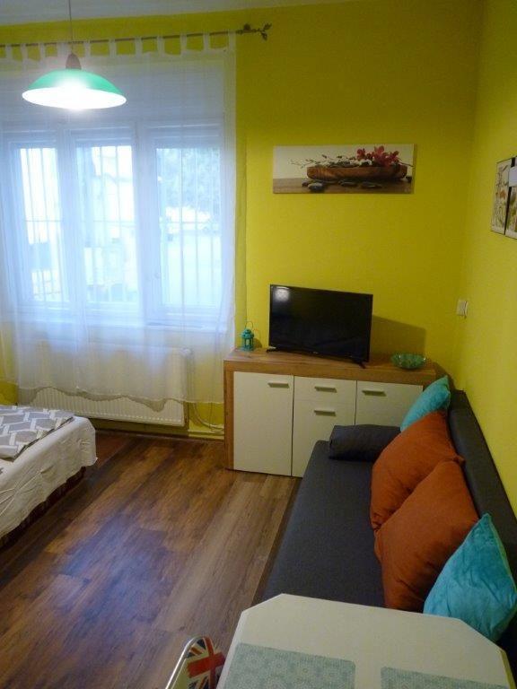 德布勒森Eper Apartman公寓 外观 照片